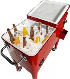 AXI Retro Cooler Rood - Koeler Met Wielen - 76L Inhoud - Koelbox Met Aftapkraan 39 AXI Retro Cooler Rood - Koeler Met Wielen - 76L Inhoud - Koelbox Met Aftapkraan -Beste Kampeer Winkel 1075x1200