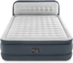 Intex 64448 - Queen Deluxe Ultra-Plush Zelfopblazend 2-persoons Luchtbed Met Hoofdboord (203x152x46cm) 22 Intex 64448 - Queen Deluxe Ultra-Plush Zelfopblazend 2-persoons Luchtbed Met Hoofdboord (203x152x46cm) -Beste Kampeer Winkel 1200x1031 1