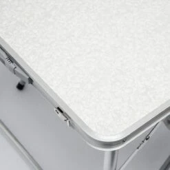 Aluminium Kampeertafel 120x60cm - Campingtafel Inklapbaar - 3-voudig Verstelbare Vouwtafel Grijs 11 Aluminium Kampeertafel 120x60cm - Campingtafel Inklapbaar - 3-voudig Verstelbare Vouwtafel Grijs -Beste Kampeer Winkel 1200x1200 163