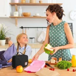 Brisby 4 Laags Geïsoleerde Koeltas - Lunchtas 1.5 Liter - Zwart -Beste Kampeer Winkel 1200x1200 380