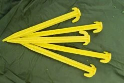 FisherPro Karpertent Met Stormcover – Vistent – Tent - Bescherming Tegen Zon En Wind – 100% Waterdichte Stormhoes – Met Handige Meeneemtas – Ook Geschikt Als Strandtent Of Festivaltent – Extra Veiligheid En Warmte Door Stormcover 37 FisherPro Karpertent Met Stormcover – Vistent – Tent - Bescherming Tegen Zon En Wind – 100% Waterdichte Stormhoes – Met Handige Meeneemtas – Ook Geschikt Als Strandtent Of Festivaltent – Extra Veiligheid En Warmte Door Stormcover -Beste Kampeer Winkel 1200x800 122