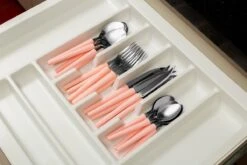 Di Solle Inova D - 6 Persoons Bestekset - Handige Opbergbak Met Raspdeksel - 26 Delig - Baby Pink -Beste Kampeer Winkel 1200x800 156