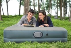 Bestway Luchtbed - 2 Personen - PVC/Polyester - Ingebouwde Oplaadbare Pomp - Fortech™ Materiaal - I-Beam Constructie - Ingebouwd Kussen -Beste Kampeer Winkel 1200x800 218