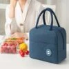 Merkloos Koeltas Lunch - Lunchtas Volwassenen - Kinderen - Lunchtrommel - Picknicktas - Koelzak - Coolbag - Waterdicht - Lunchtas - Koeltasje - Donker Blauw -Beste Kampeer Winkel 1200x947 1
