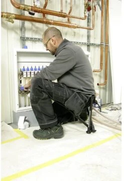 Walkstool - 3-Poots Krukje - Comfort 55 Cm - Verstelbaar - Zwart -Beste Kampeer Winkel 824x1200 1